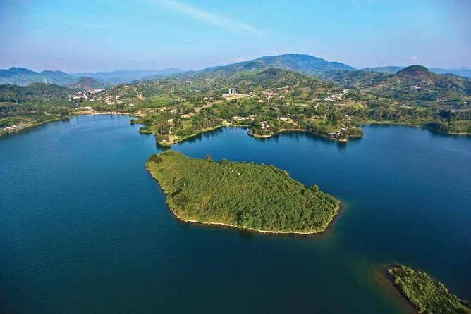 1-Day Lake Kivu Karongi Boat Cruise & Coffee farming with Lunch - Hiking Amahoro and Napoleon Islands