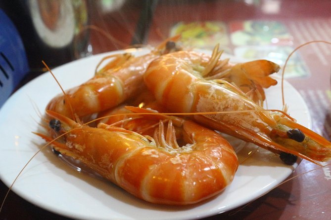 3 Dishes cooking + Egg Coffee bonus & Local Market Tour - Choosing three Vietnamese dishes as a group