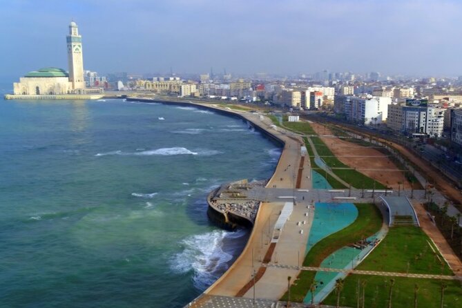 5 am in Casablanca: Mosque, Medina, Beach , Souks , Coffee and more - The Central Market for a quick taste of daily life
