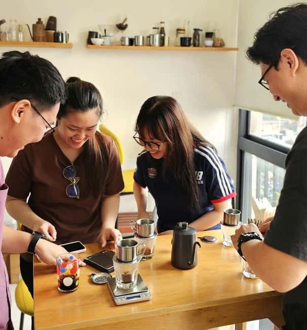 A Complete Vietnam Coffee Journey - The Unknown Giant - Making your own coffee drinks