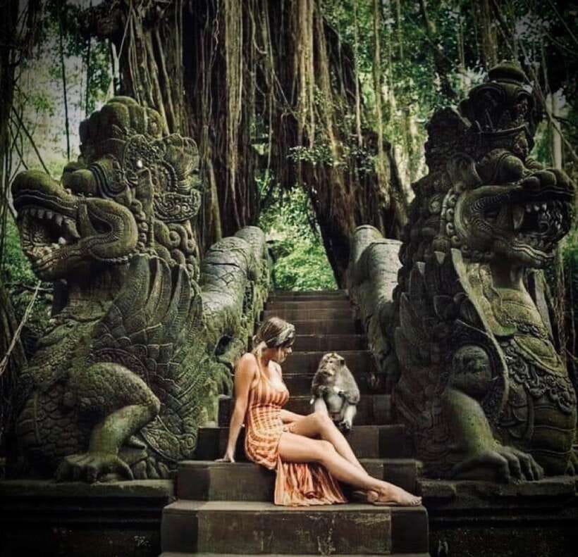 Bali: Ubud Monkey Forest, Coffee Plantation, and Market Tour - Coffee, spices, and the Satria plantation