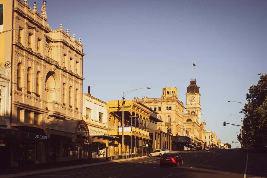 Ballarat: City Tales Guided Walking Tour + Coffee - Key points at a glance