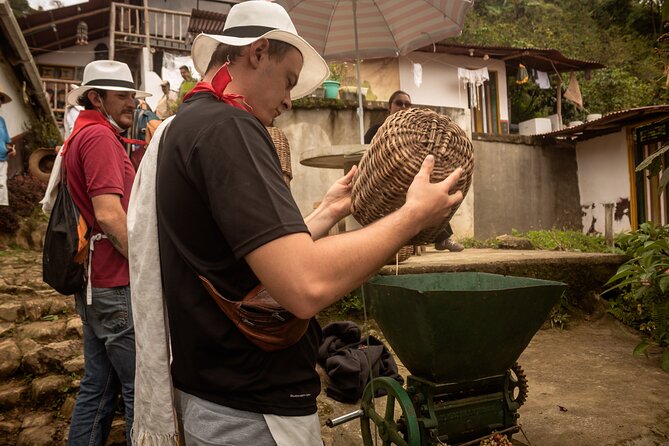 Best Coffee Tour from Medellin with Lunch and Transportation - Who should book this experience?