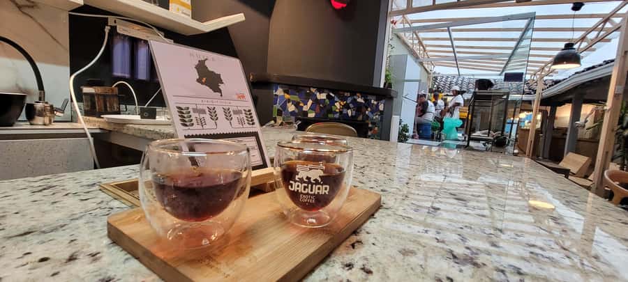 Bogota: Coffee Tasting, Roasting, Filtration & Espresso Tour - Tasting different Colombian coffee styles