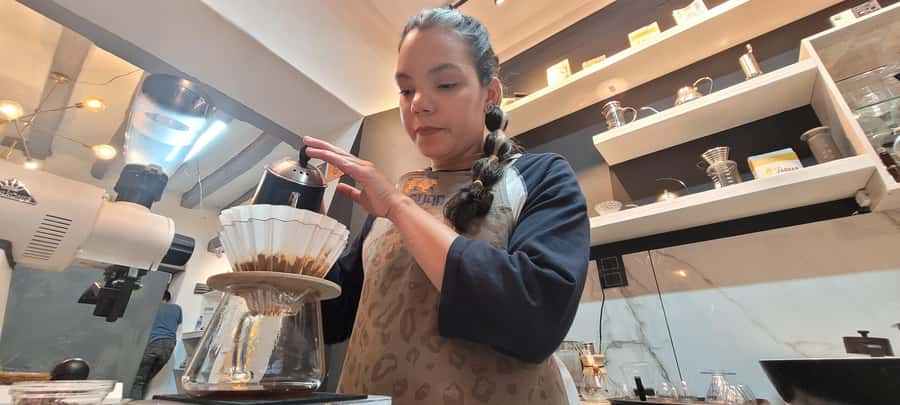 Bogota: Coffee Tour, Filtration and Espresso Experience - The first stage: learning what coffee can smell like