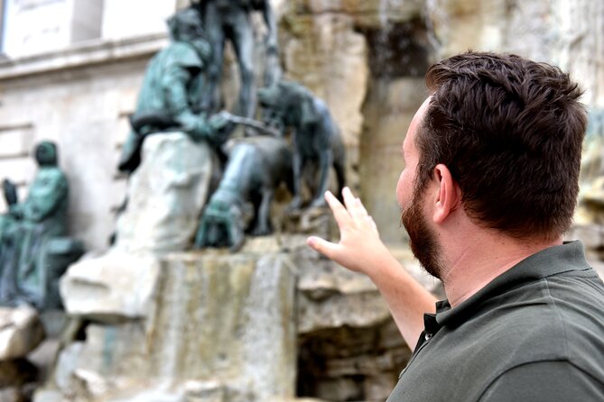 Buda Castle Walking Tour with Matthias church entry, Cake&Coffee - Crossing Castle Hill on foot