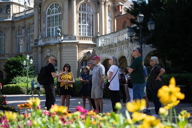 Budapest Urban Walk - Budapest City Tour with Cake & Coffee - Liberty Square’s difficult reminders