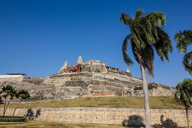 Cartagena Highlights: San Felipe, Popa & Coffee Experience - Walking through San Felipe’s military maze