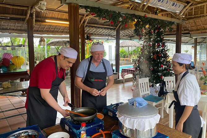 Coffee Class & Basket Boat Experience or Lantern Class -optional - The small meal and the question of cooking