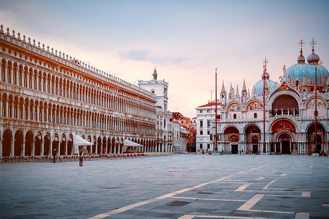 Coffee, Desserts with Highlights of Venice - Rialto Bridge and the city’s commercial heart