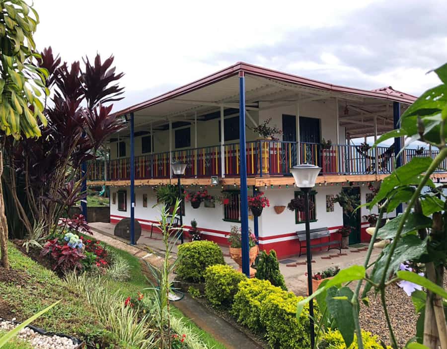 Coffee Farm and Salento Walking Tour - Key points to know before booking