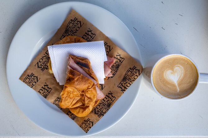 Coffee Plantation and River with Waterfalls in Puerto Rico - Hacienda Muñoz: coffee, breakfast, and the plantation setting