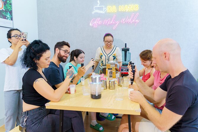 Da Nang Coffee Making Workshop - Making coffee with a phin filter