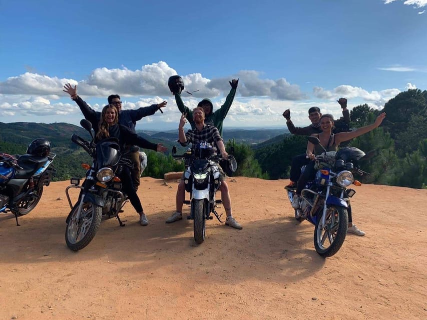 Dalat Group Easy Rider - Elephant Fall-Pagoda-Weasel Coffee… - Me Linh Coffee Garden explains the famous weasel coffee