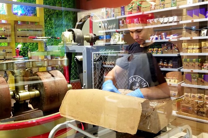 Discover Dominican Treasures: Rum, Cigars, Coffee & Chocolate - Chocolate, coffee, rum and Mamajuana