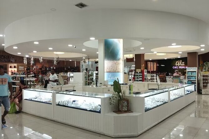 Discover Dominican Treasures: Rum, Cigars, Coffee & Chocolate - Pickup is the main practical concern