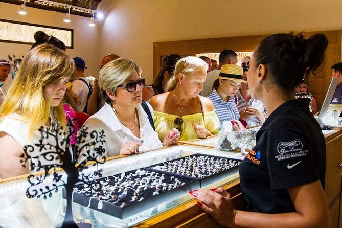 Discover Dominican Treasures: Rum, Cigars, Coffee & Chocolate - Cigars: the most praised part of the experience