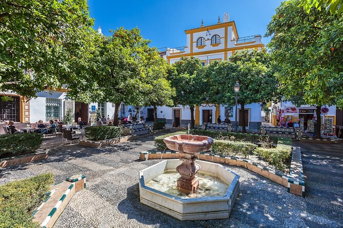 Exclusive Alcazar with breakfast or afternoon coffee in gardens - Timing, group size, and practical limits