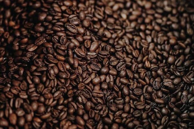 Experience Making specialty coffee in Da Lat City - Roasting your own beans from light to dark