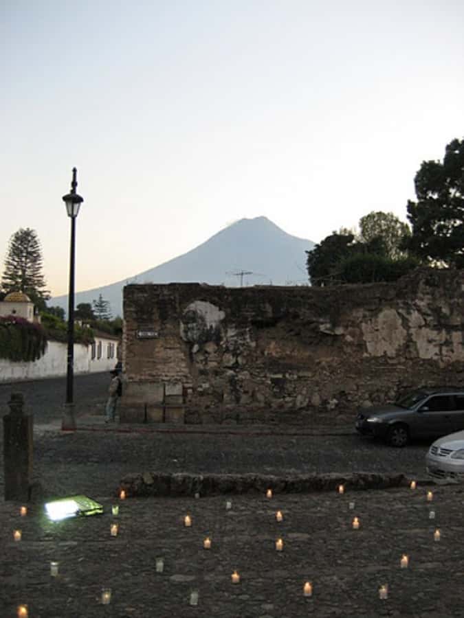 From Antigua or Guatemala : Coffee & Culture Full-Day Tour - Antigua’s central sights come in a concentrated morning