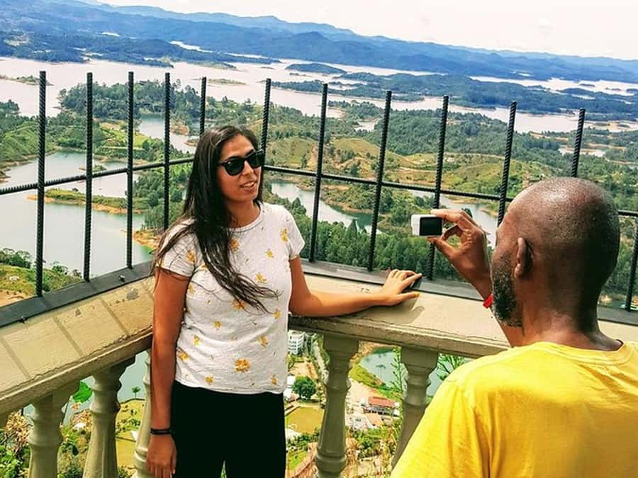 Guatapé & Coffee Farm, all in one day - The Guide Can Shape the Experience