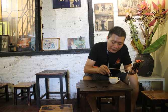 Hanoi Secret Coffee tour - A modern turn with single-origin pour-over