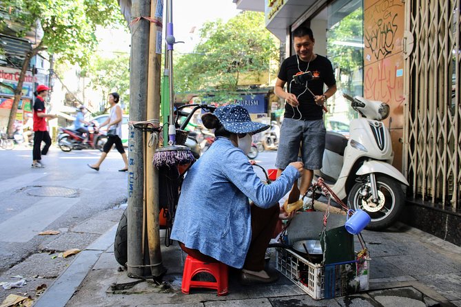 Hanoi Secret Coffee tour - The guide makes or breaks the experience