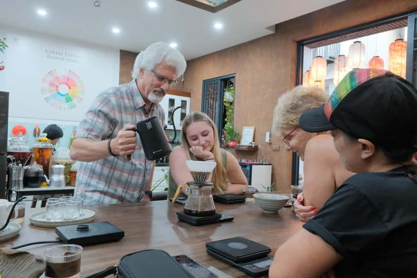 Hanoi Ultimate Coffee Workshop: Make, Learn & Taste - The coffee history and roasting lesson