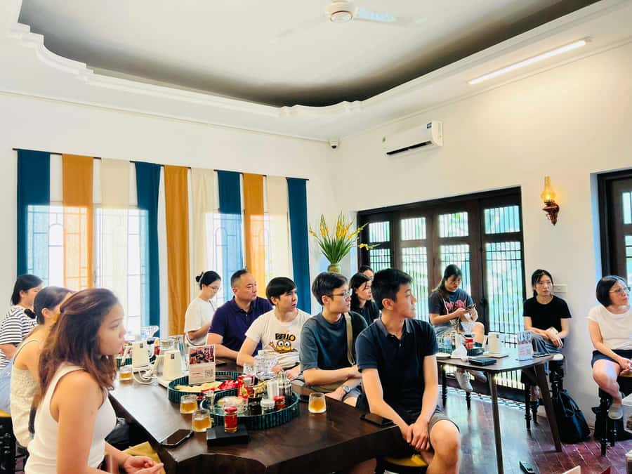 Hanoi: Vietnamese Coffee Workshop with 6 Brews and 8 Recipes - What the hands-on teaching is really like