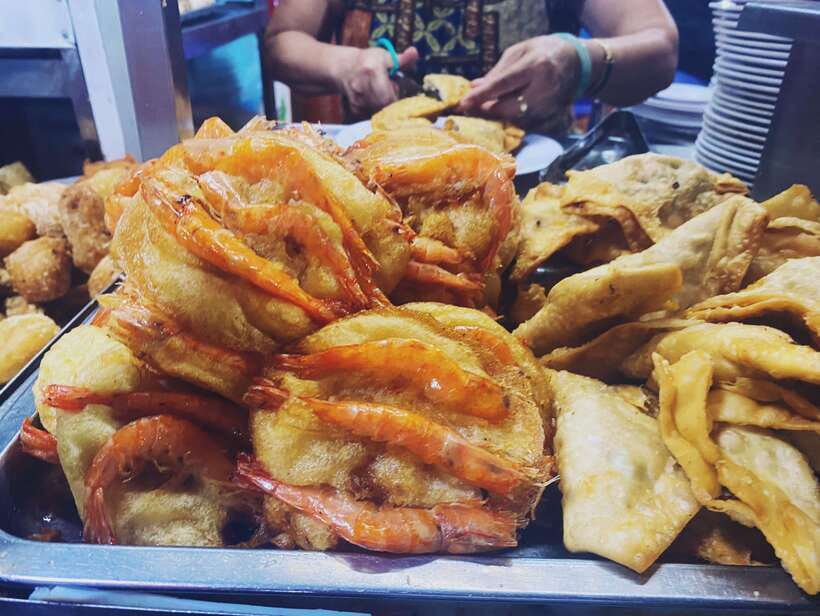 Hanoi: Vietnamese Street Food Tour with Egg Coffee - Family shops and places you would likely miss