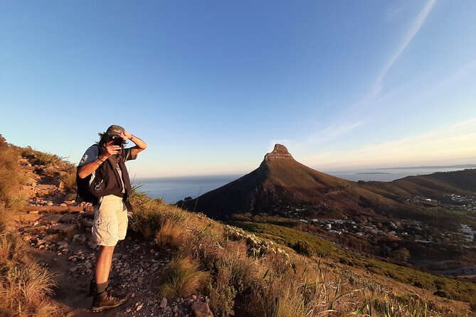 Hiking Lion's Head for sunrise, coffee & hotel Pick-up & Drop off - Twilight arrives halfway around Lion’s Head