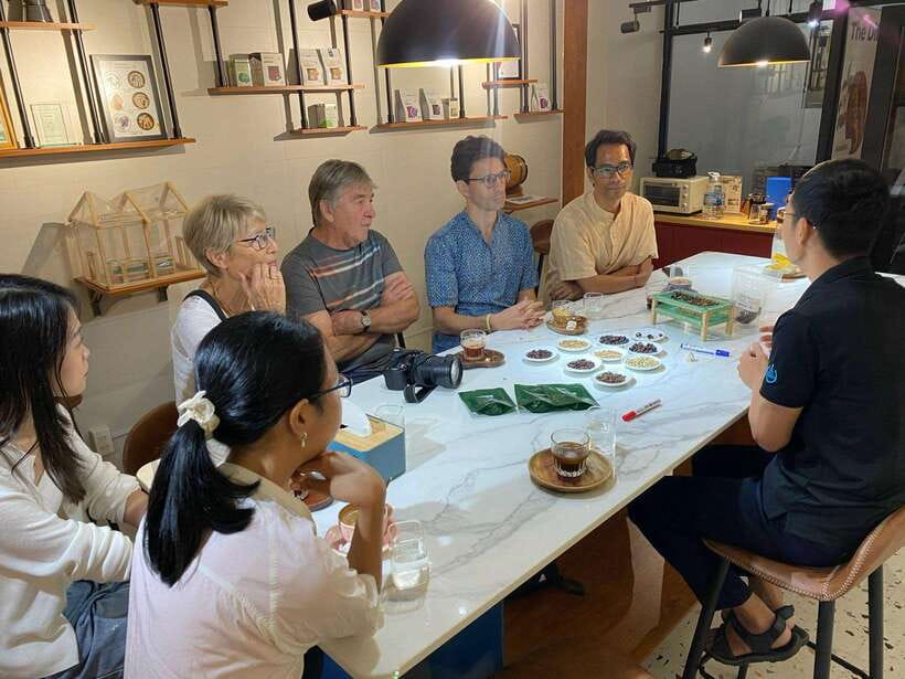 Ho Chi Minh City: Coconut/Eggs Coffee Making Class - A taste of Saigon café culture