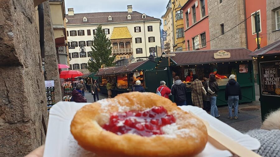 Innsbruck: Sweets & Coffee Tour - Private Guided Tour - Why sweets are a smart way to see Innsbruck
