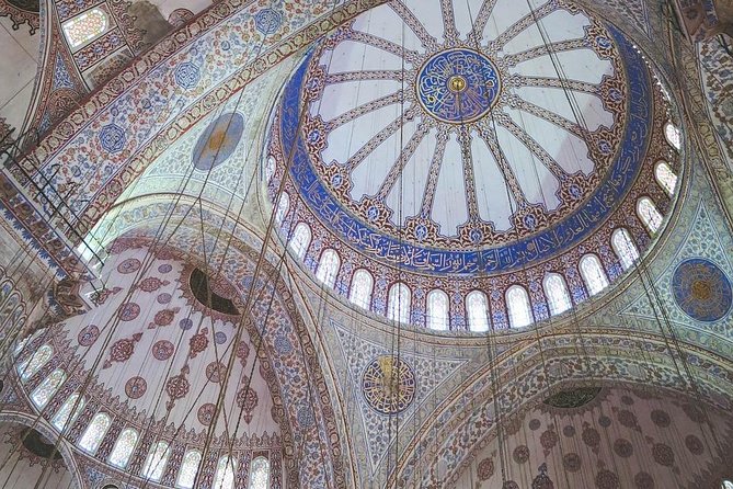 Istanbul Highlights: Guided Tour with Turkish Tea or Coffee - Turkish coffee, tea, and a pause at Corlulu Ali Pasa Medresesi