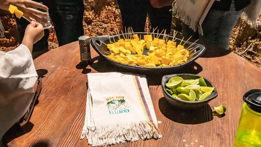 Medellin: Coffee and fruit tour - Guarapo, fruit drinks, and an Antioquian lunch