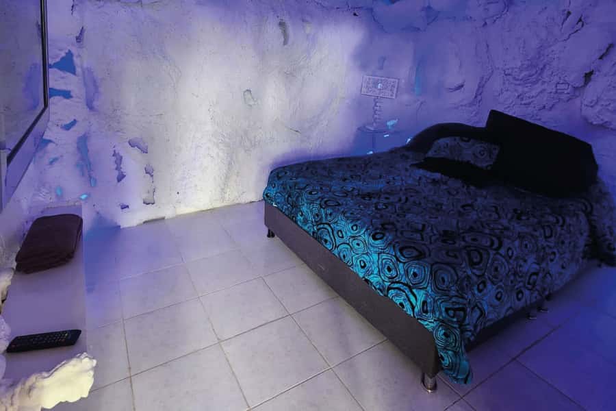 Medellin: Coffee Farm Tour & Spa with Overnight Glamping - A mountain coffee stay above Medellín