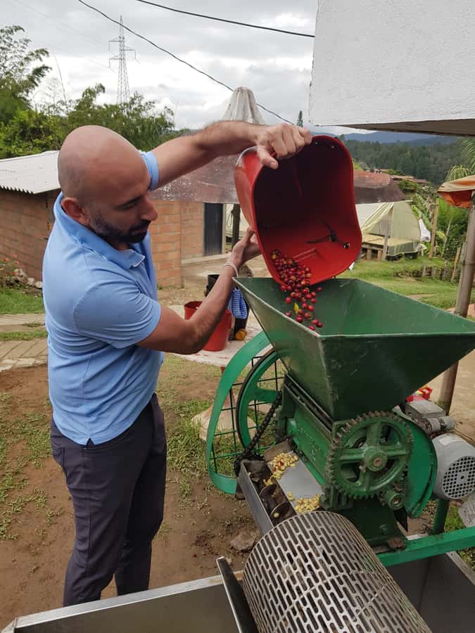 Medellin: Guatape, El Peñol Coffee Farm Private Tour & Fruit - Climbing El Peñol’s 700-plus steps