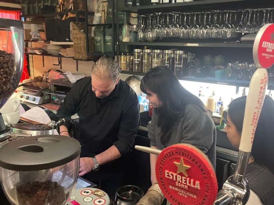 Melbourne: Barista Experience at Degraves Espresso - Entering Degraves Espresso in Melbourne’s famous laneway
