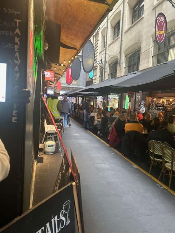 Melbourne Brunch & Coffee Iconic Laneway Degraves Espresso - Meeting the coffee culture on Degraves Street