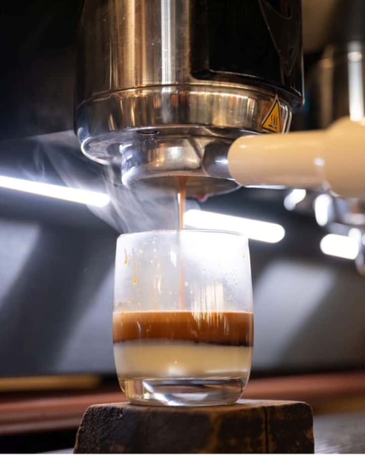 Melbourne Brunch & Coffee Iconic Laneway Degraves Espresso - What the one-hour schedule actually gives you