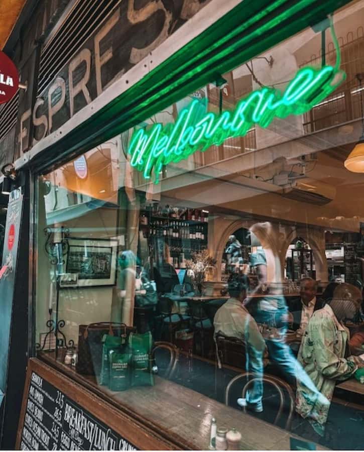 Melbourne Brunch & Coffee Iconic Laneway Degraves Espresso - Who should book this experience?
