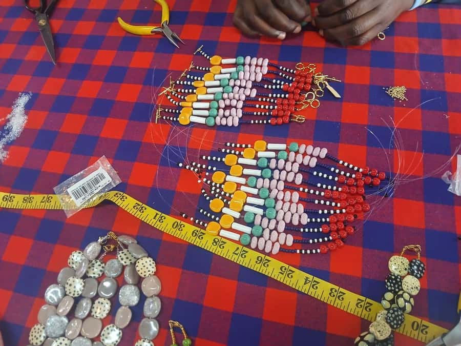 Nairobi: Beads Factory Tour with Pickup & Coffee - Pickup from your Nairobi accommodation