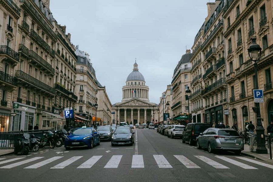 Paris Left Bank: Writers, Revolution, and Black Coffee - Medieval Paris around the Musée de Cluny