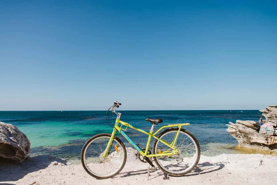 Perth: Rottnest Island Ferry, Bike, Coffee & Lobster Roll - Beaches, bays, and quokka etiquette