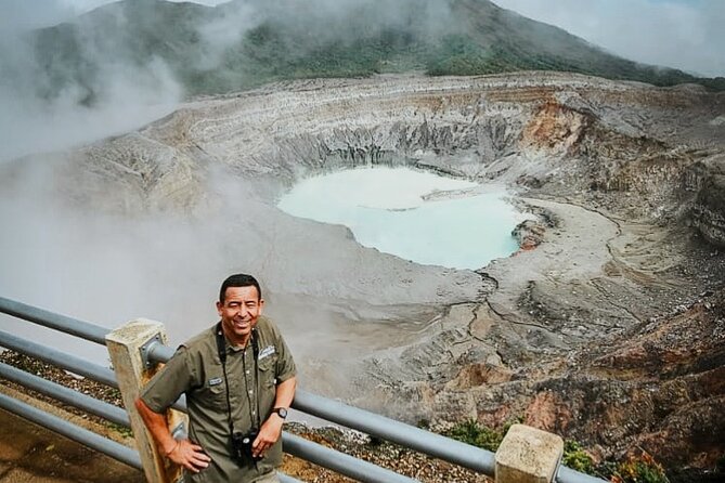 Poás Volcano and Coffee Tour with Tasting and La Paz Falls - Guides can shape the whole day