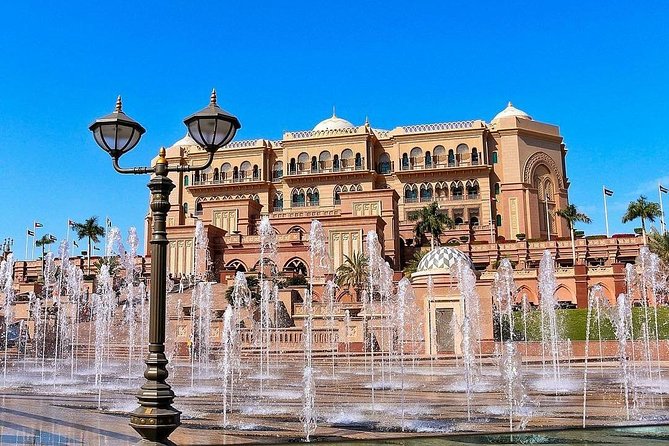 Private Abu Dhabi City Tour with Gold Coffee at Emirates Palace - What this private Abu Dhabi day is really like