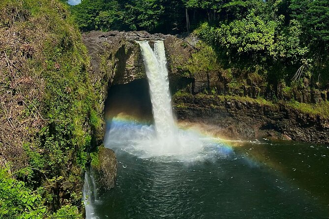 Private Big Island Tour: Coffee, Beaches, Volcanos, Waterfalls - Why the guide can matter more than the checklist