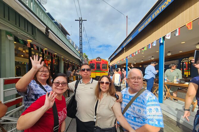 Private Floating Market, Train Market and After Rain Cafe Tour - Maeklong Railway Market and the train that cuts through it