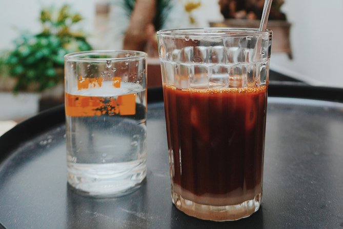 Private Hà Nội Coffee History Tour - Four cups, one tea set, and plenty to compare