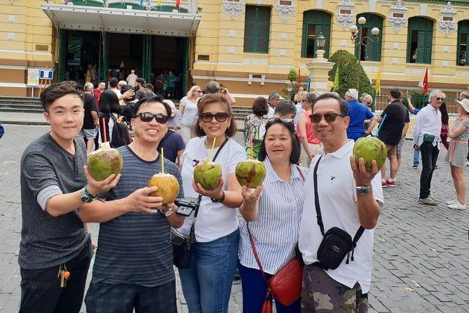 Private Ho Chi Minh City Tour from Port & Vietnamese Egg Coffee - Independence Palace and the Shape of 1975